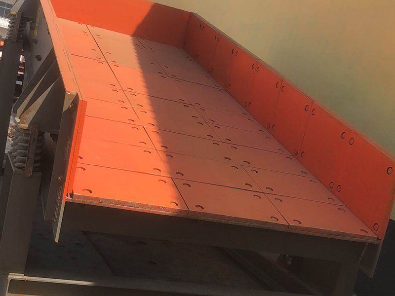 振動給料機的工作參數(shù)有哪些？